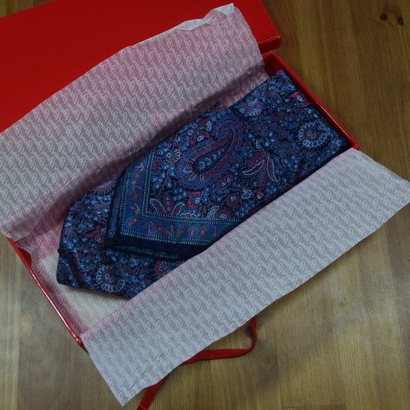 $450 BRIONI Rare Handmade Satin paisley Navy Blue Silk Tie / Pocket Square Set - Picture 9 of 16
